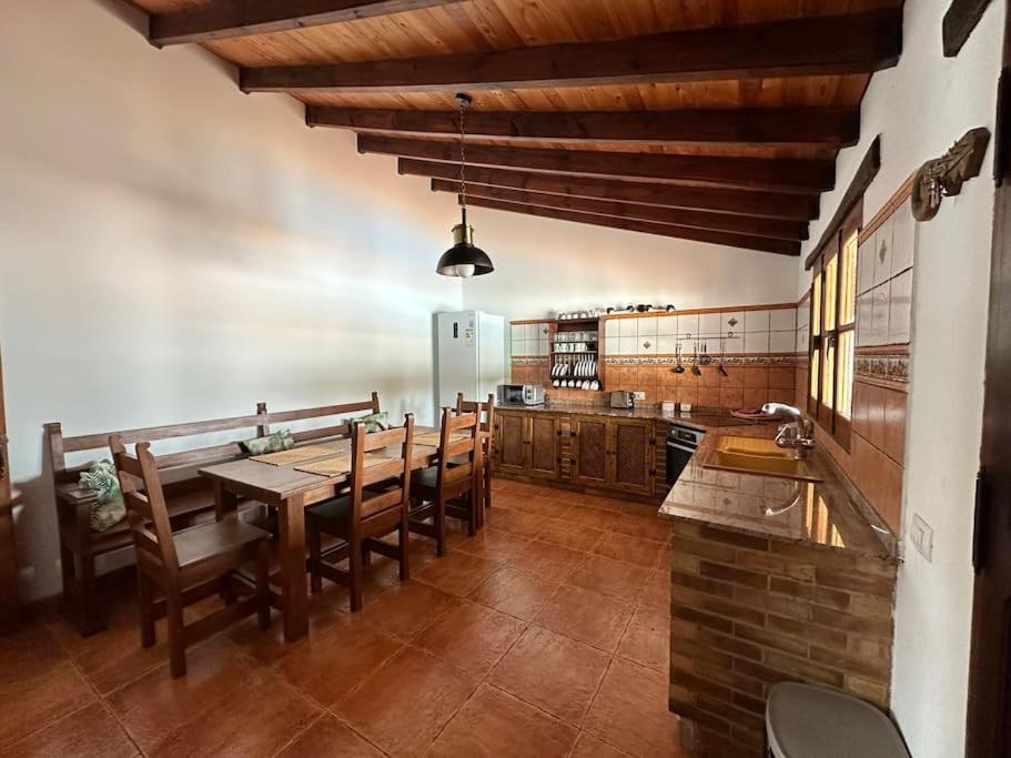 Villa With Pool In The Centre Of Fuerteventura アンティグア エクステリア 写真